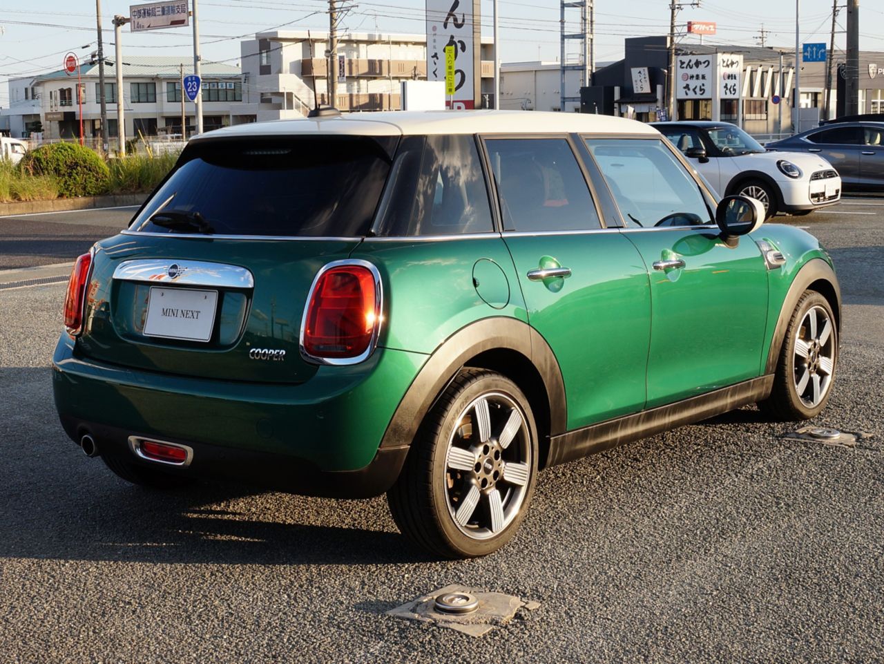 F55 MINI Cooper 5-Door Hatch LCI