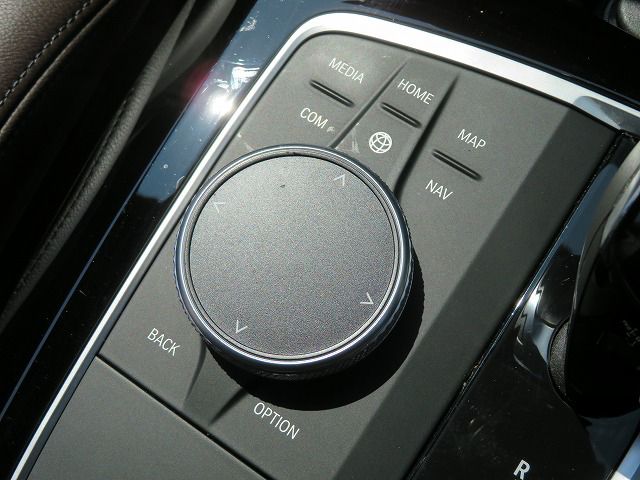 G01 X3 xDrive20d RHD US LCI