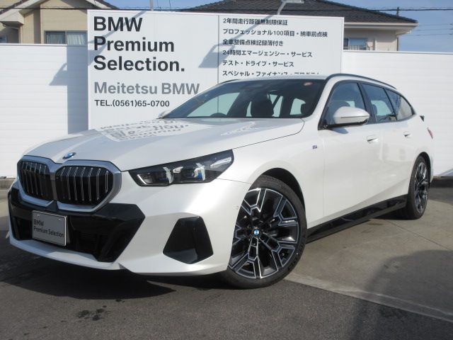523d xDrive Touring M Sport