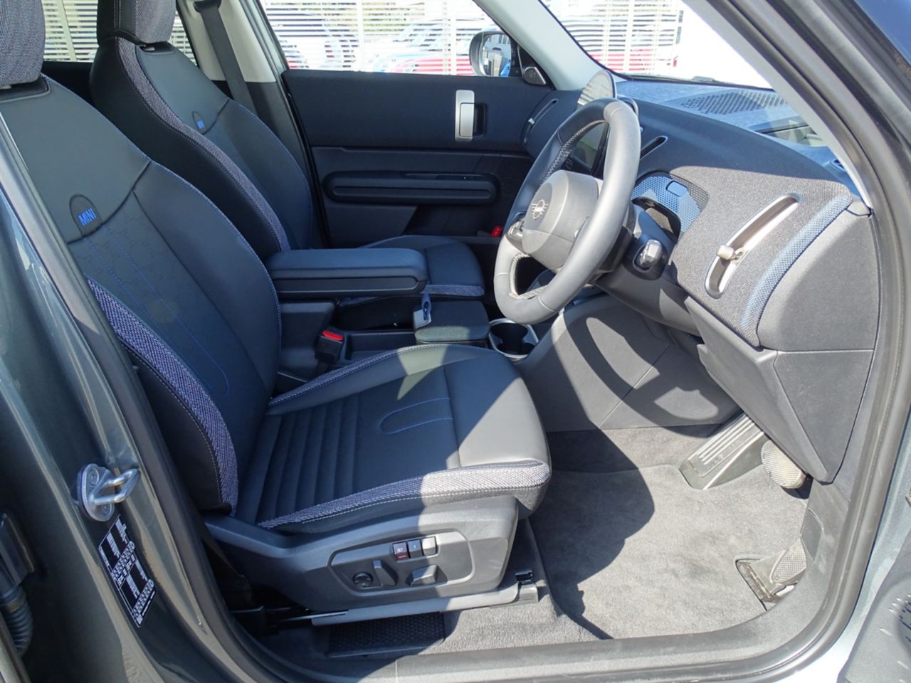 U25 MINI Countryman C