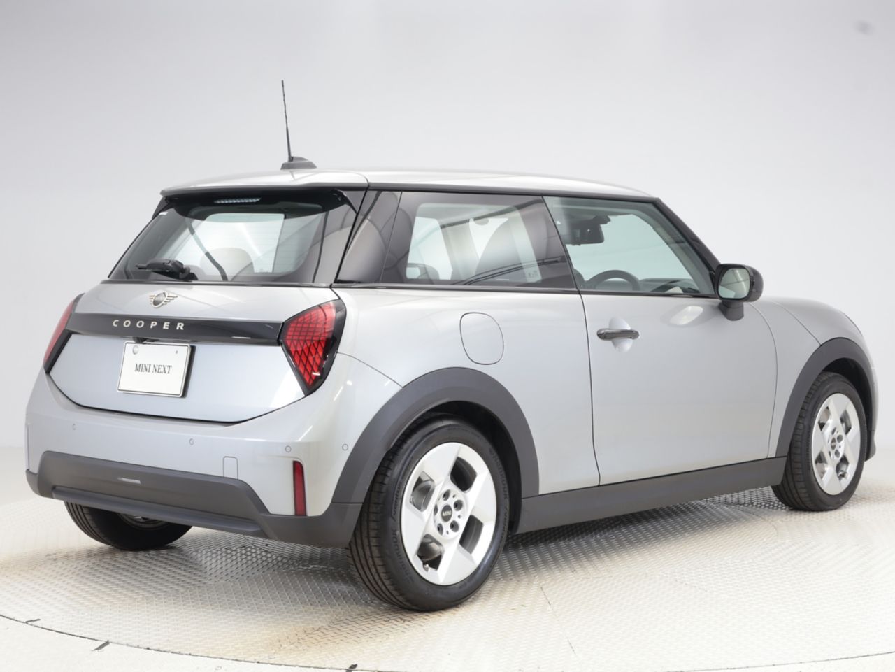 F66 MINI Cooper C 3Dr