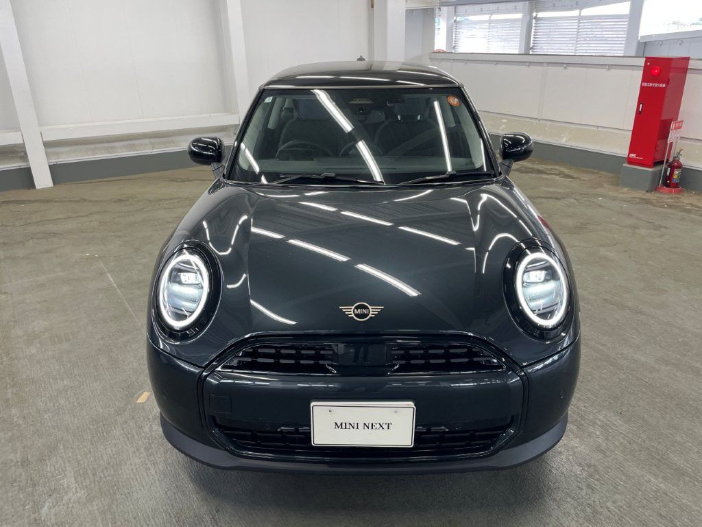 F66 MINI Cooper C 3Dr