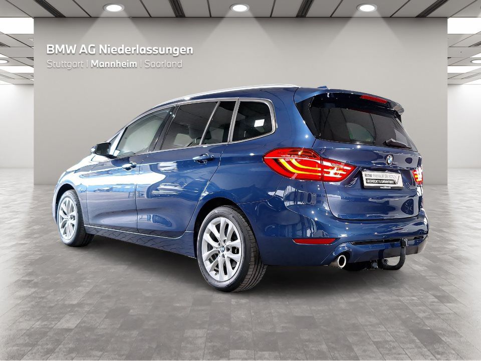 BMW 218