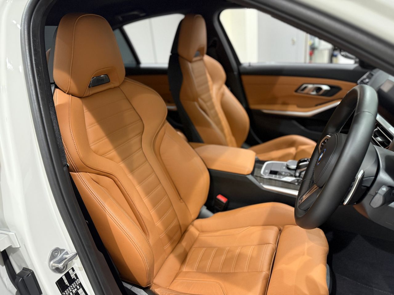 G20 330e Saloon RHD MX