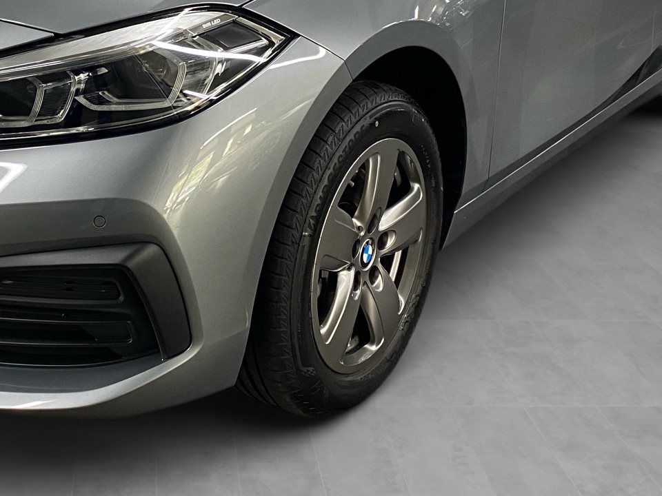 BMW 118