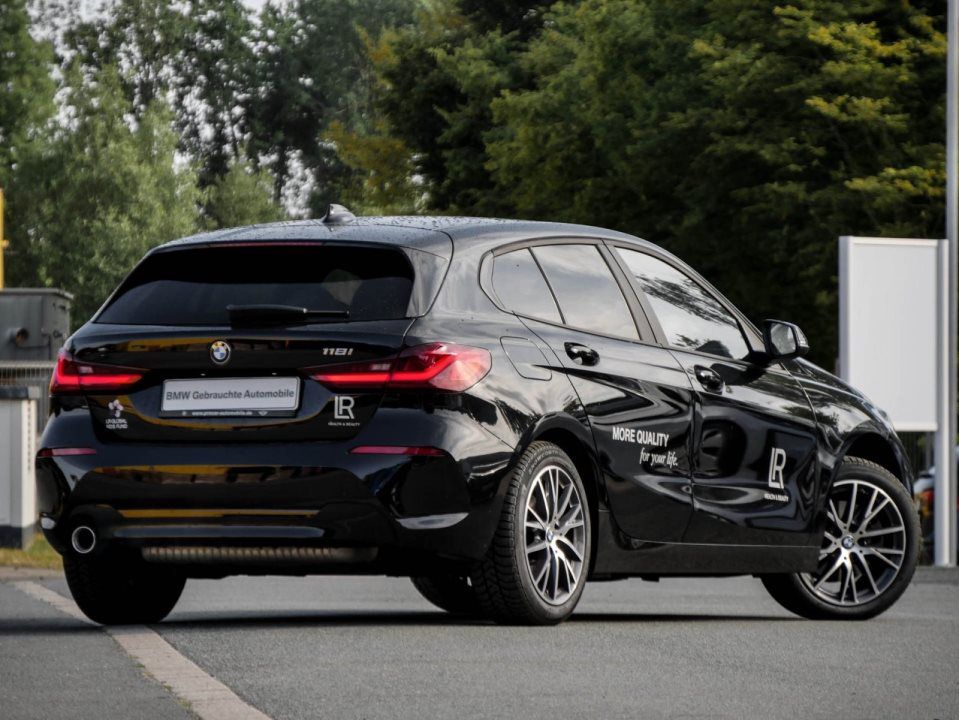 BMW 118