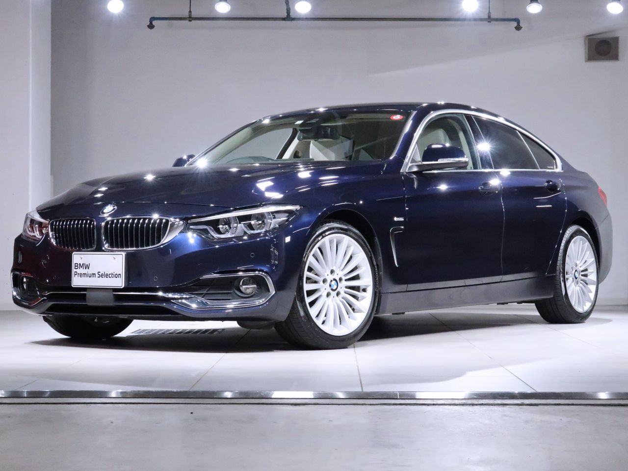 420i Gran Coupe Luxury