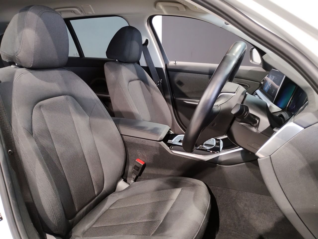 G21 318i Touring