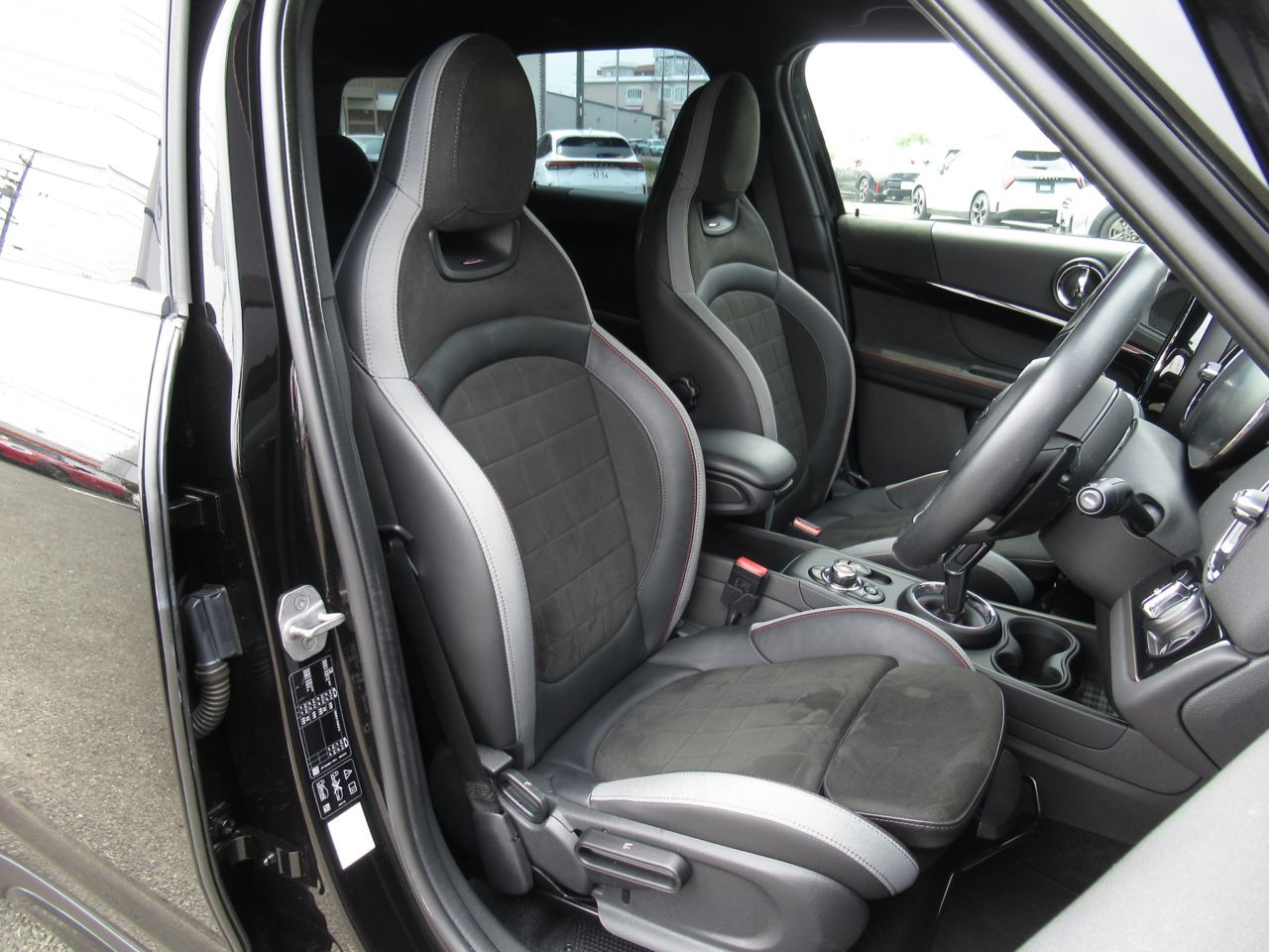 MINI John Cooper Works ALL4 Countryman RHD