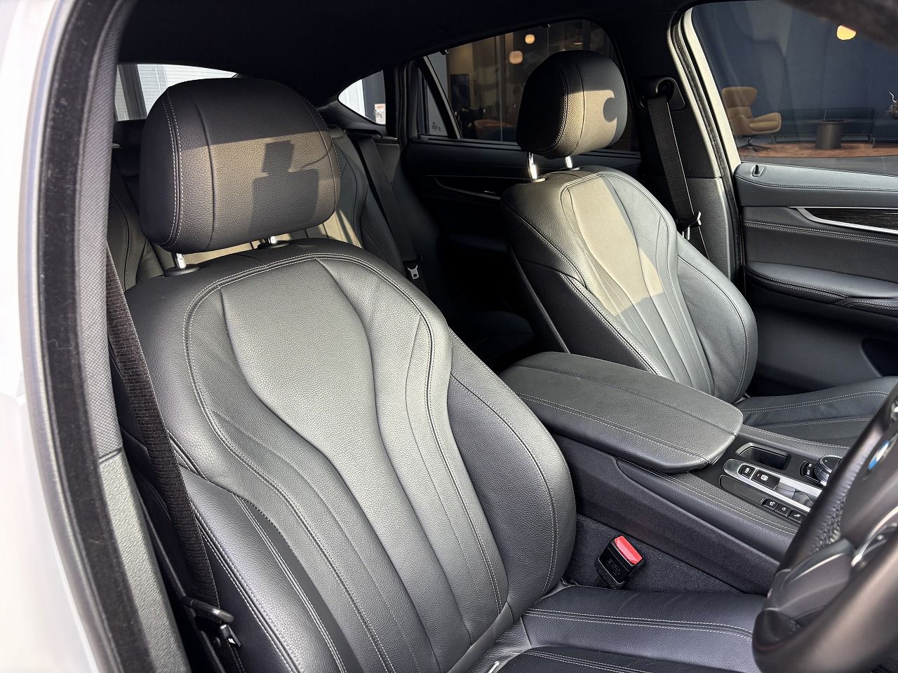 X6 XDRIVE 50I RHD