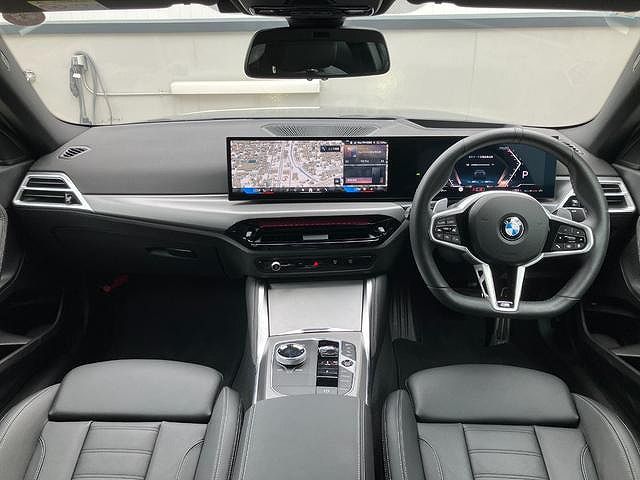 G42 220i Coupe