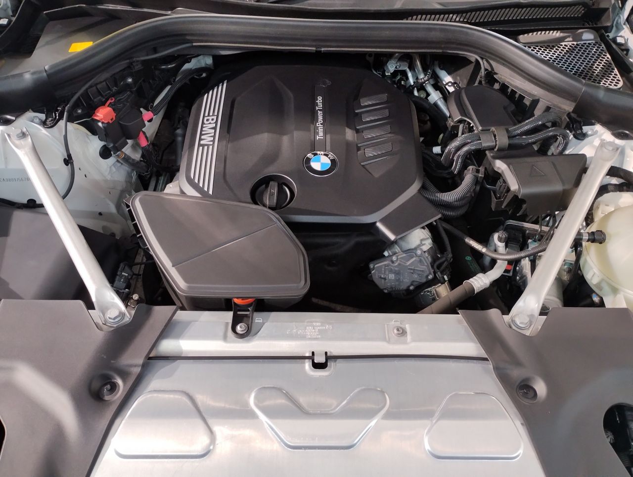 X4 xDrive20d RHD