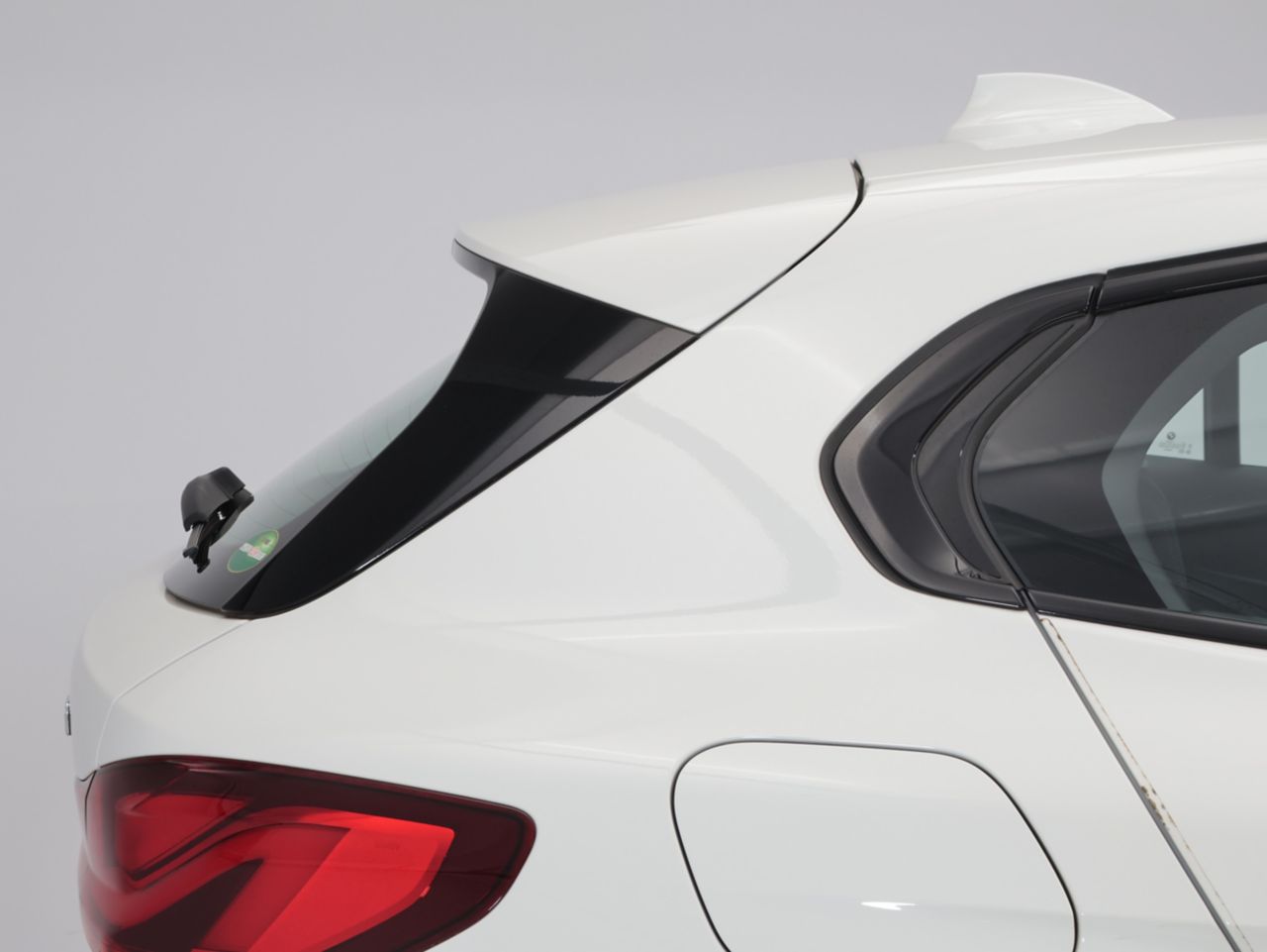F40 118d Sports Hatch 5-door B47 2.0d