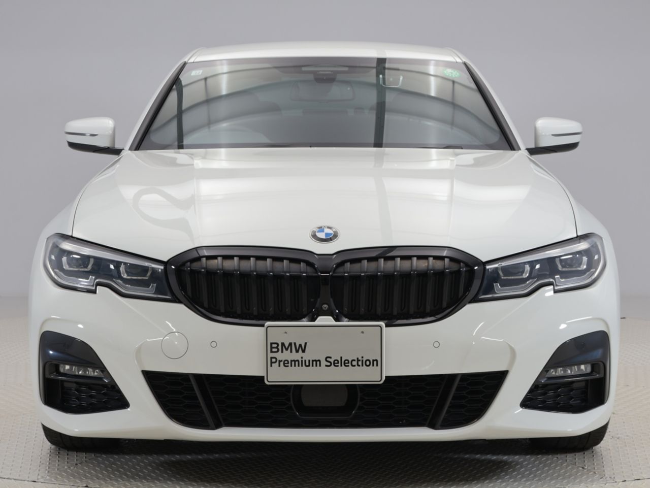 G20 330i Saloon RHD MX