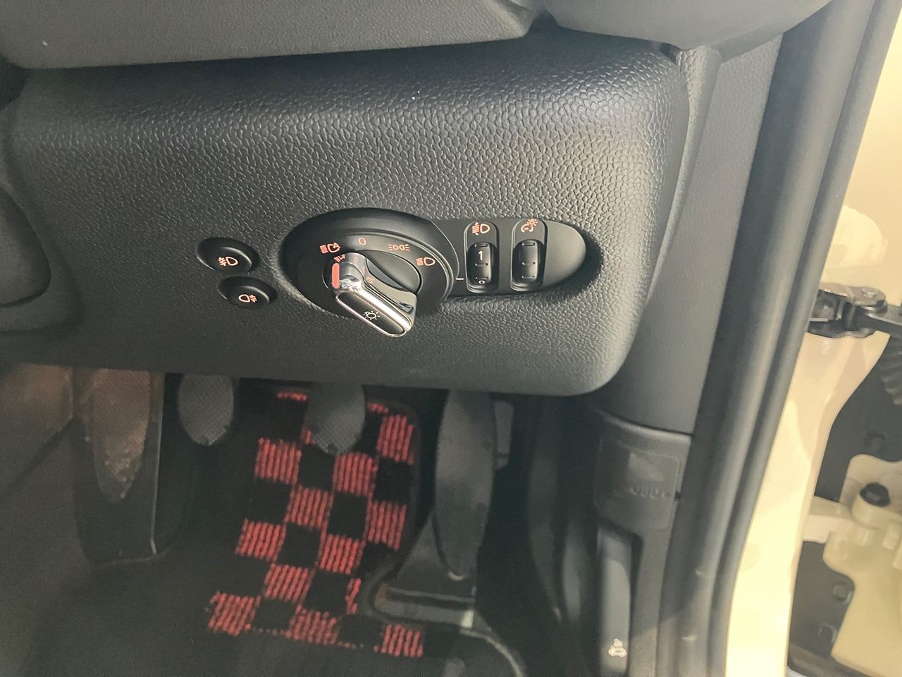 F56 MINI Cooper 3-Door Hatch LCI