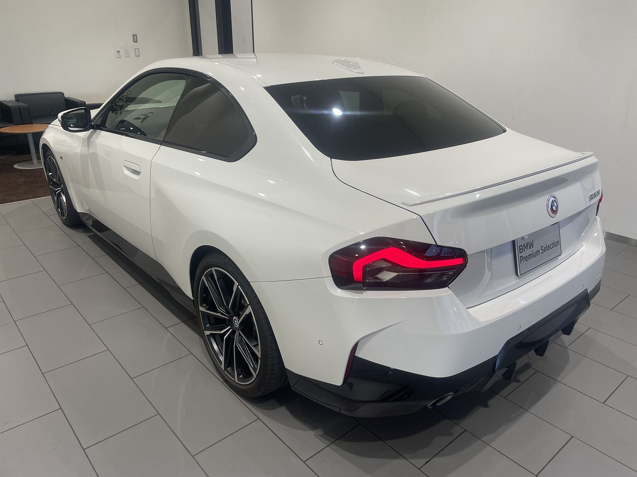 G42 220i Coupe