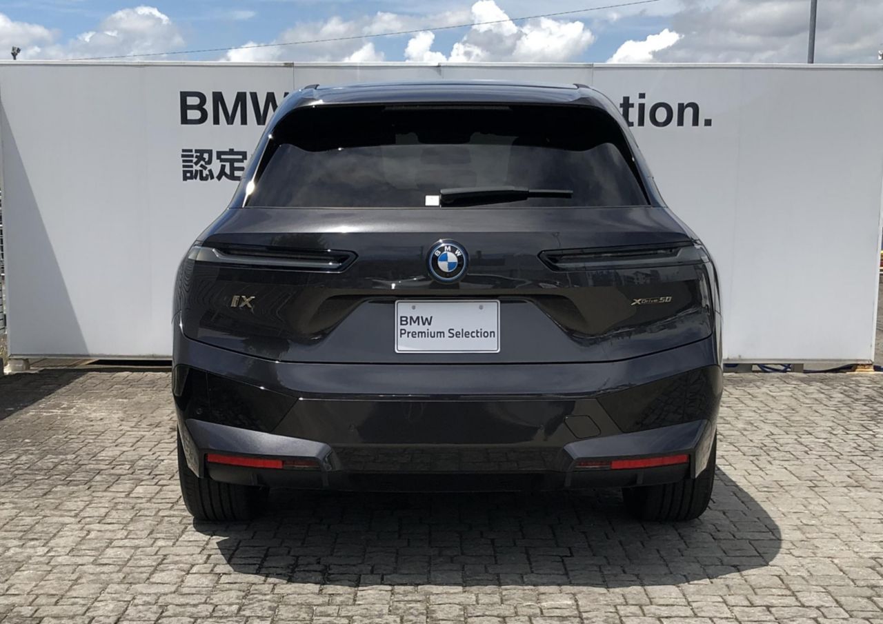 i20 iX xDrive50