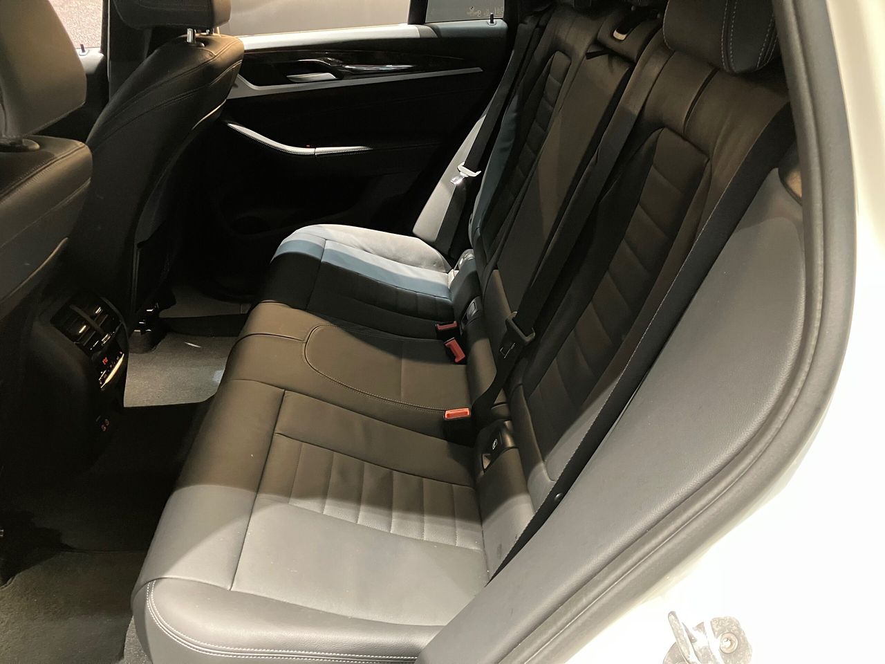 X4 xDrive20d RHD