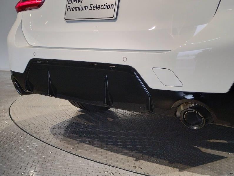 318i Touring RHD