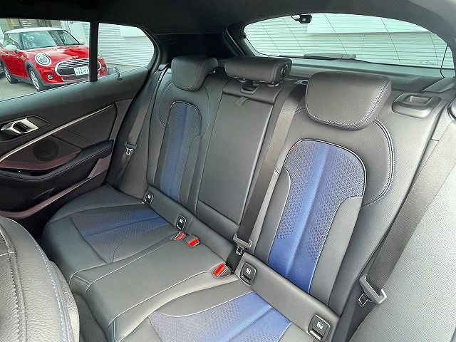 F40 118d Sports Hatch 5-door B47 2.0d