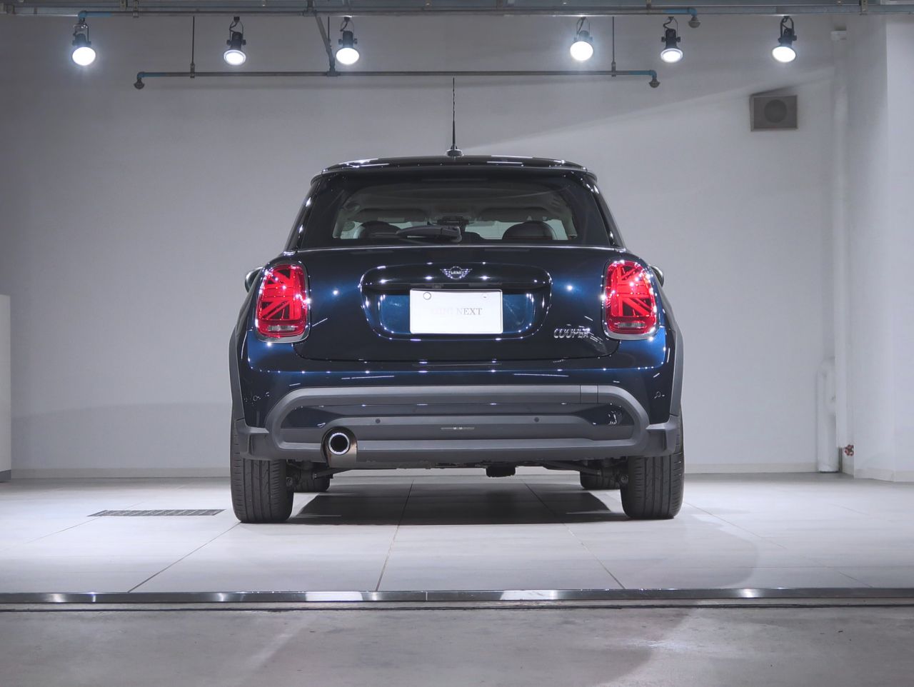 MINI Cooper F56 RHD