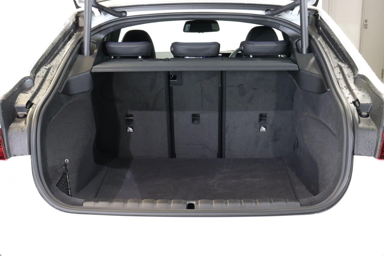 G** M***i x***** G*** C**** ***