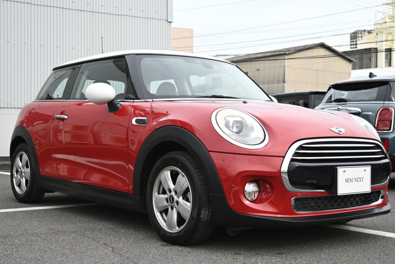 F56 COOPER D (AT)