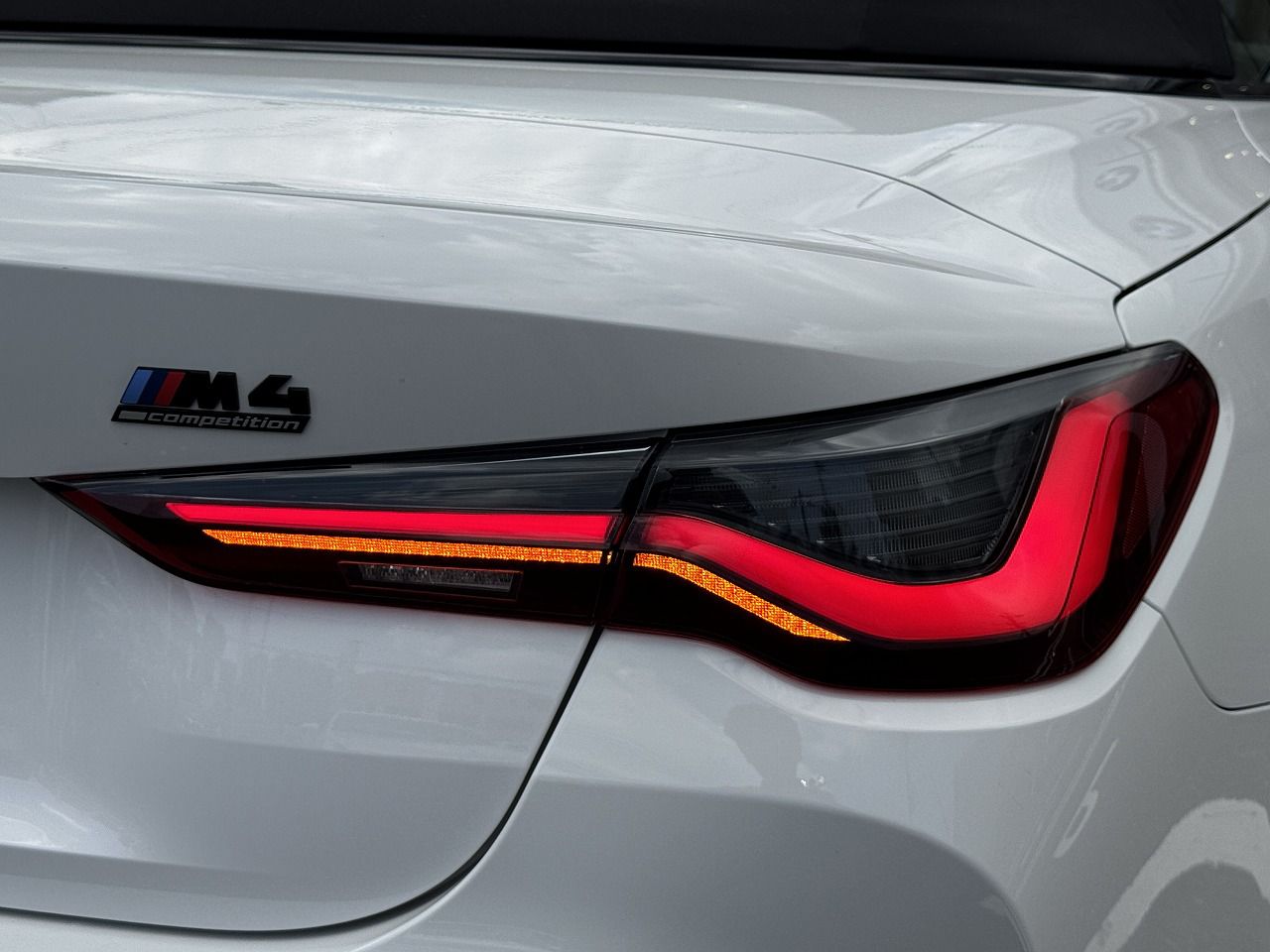 G83 M4 Competition M xDrive Competition RHD