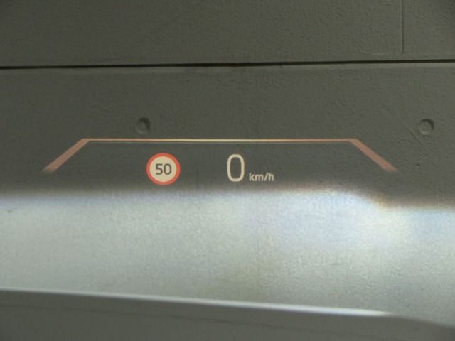 G** 4**i C********** B** 2**i RHD