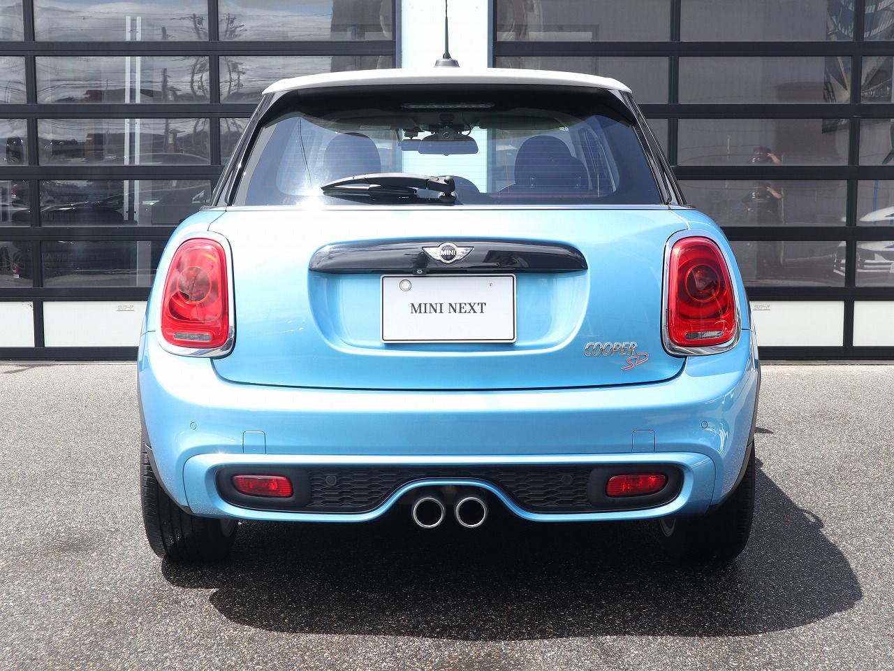 F55 COOPER S D(AT)