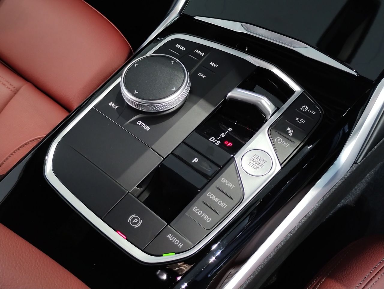 G42 220i Coupe