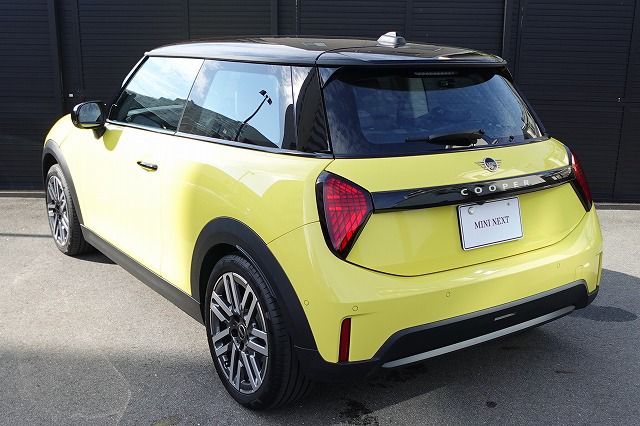 F66 MINI Cooper C 3Dr