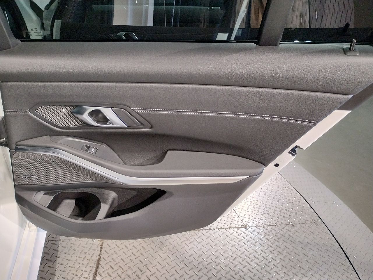 G20 M340i xDrive Saloon LCI RHD MX