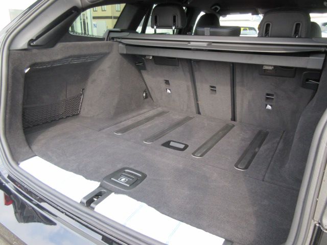 G21 320i Touring LCI RHD