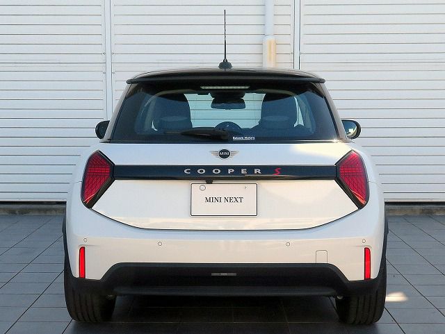 F66 MINI Cooper S 3Dr