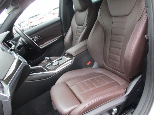 G21 320d xDrive Touring RHD