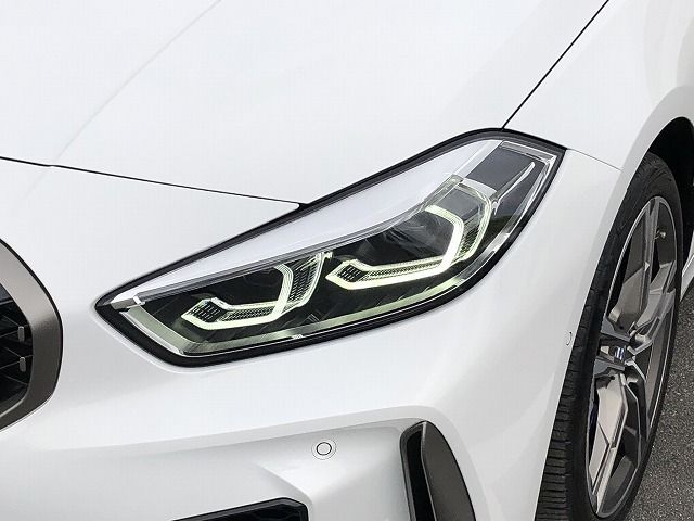 F40 M135i xDrive Sports Hatch 5-door B48 2.0i