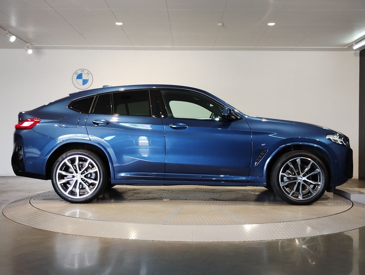 X4 xDrive20d RHD