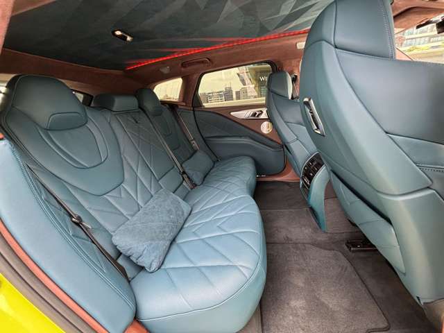 XM RHD