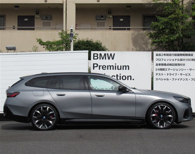BMW i5 M60 xDrive ******* RHD