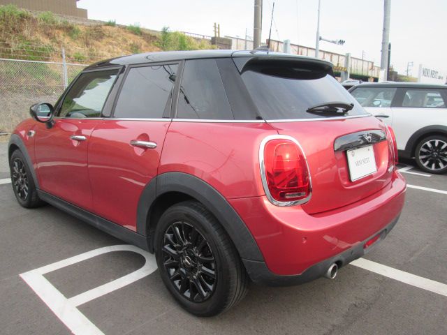 F55 MINI Cooper 5-Door Hatch LCI