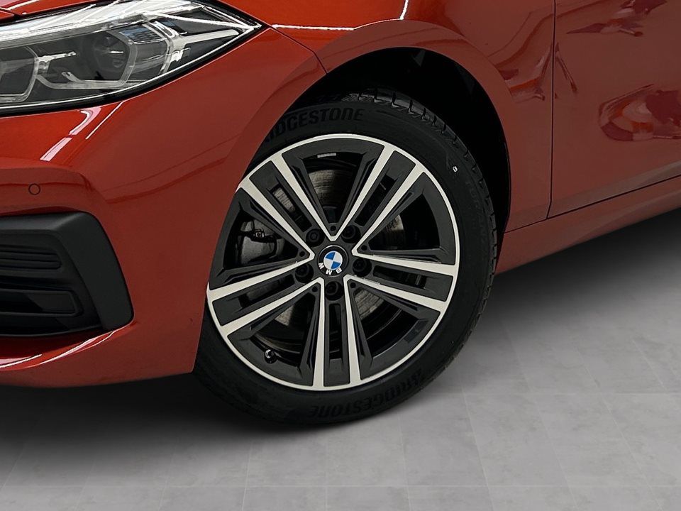 BMW 118