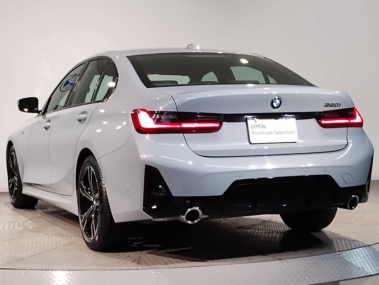 G20 320i Saloon LCI RHD MX