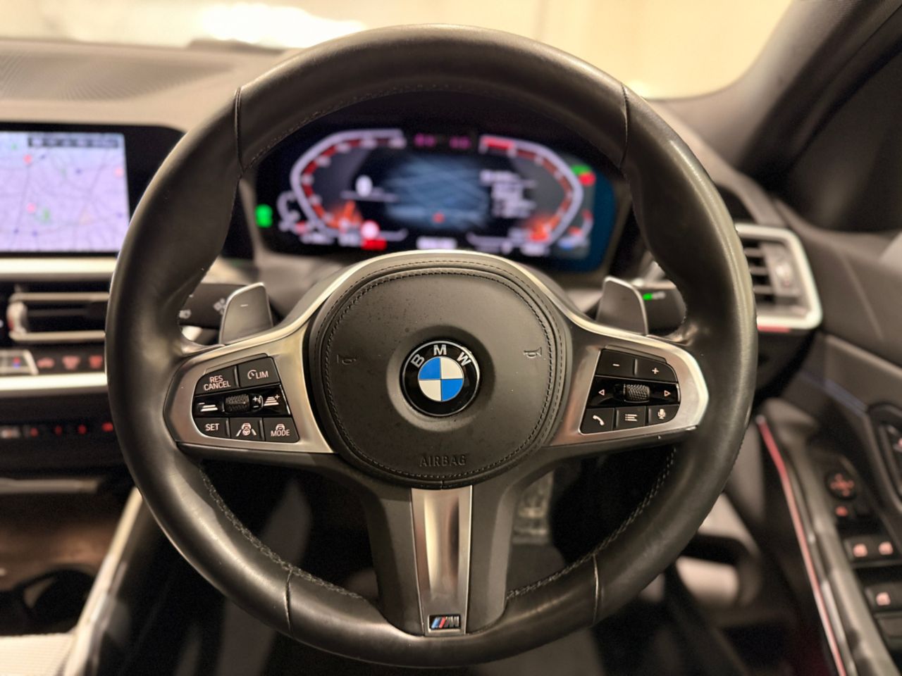 G20 320i Saloon RHD MX