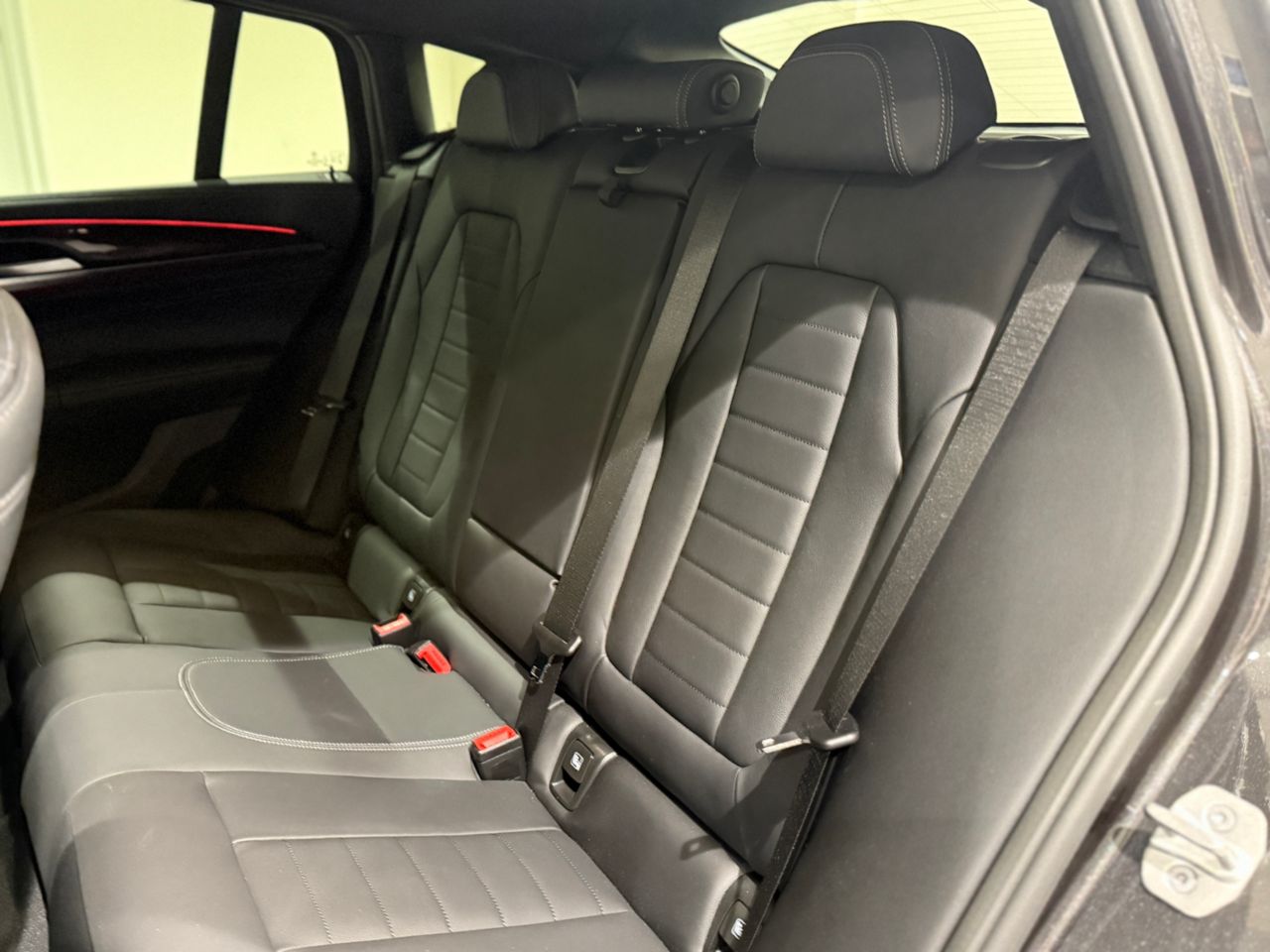 X4 xDrive20d RHD