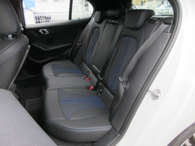 F40 118d Sports Hatch 5-door B47 2.0d