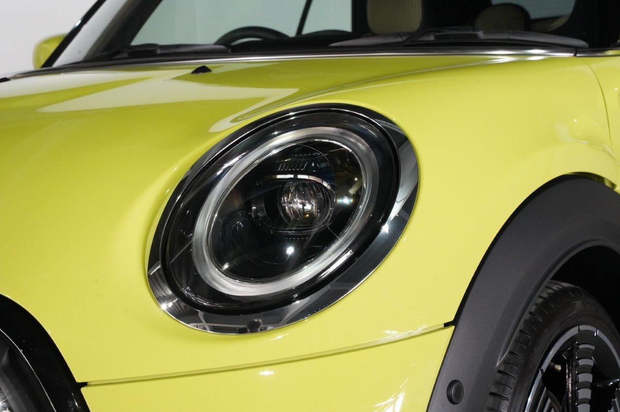 MINI Cooper S Convertible RHD