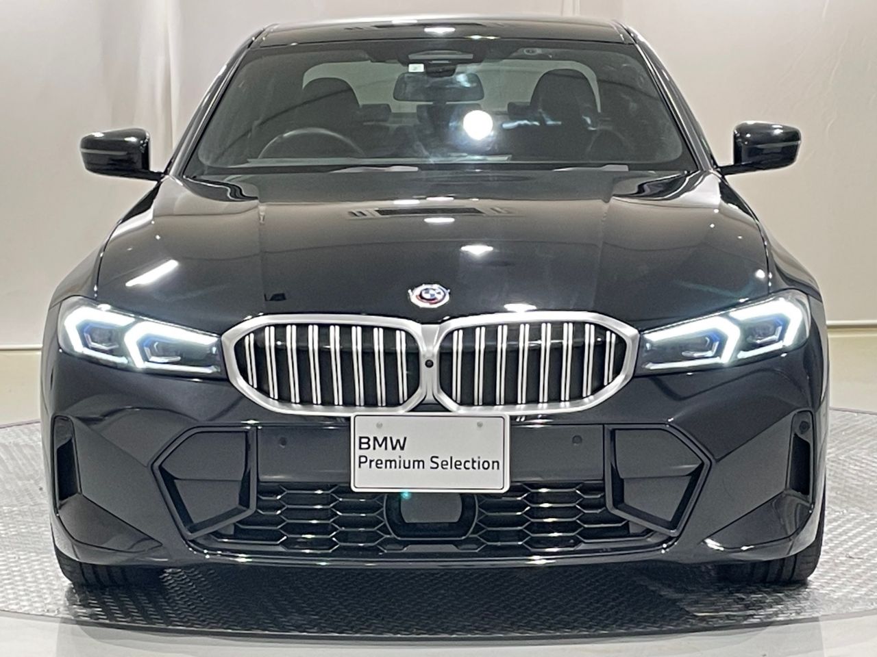 320d xDrive Berline RHD