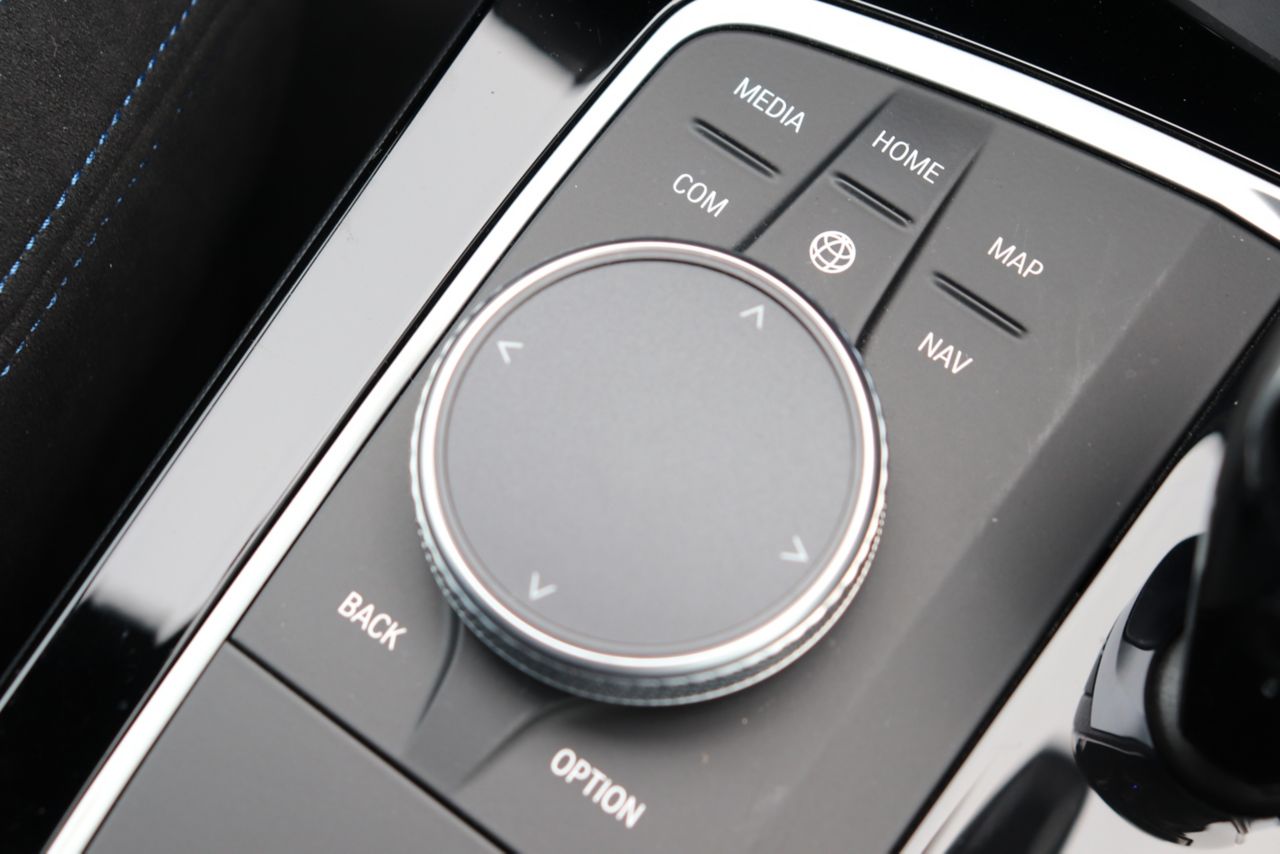 F4* **35i xDrive **** ***** B48 2.0i