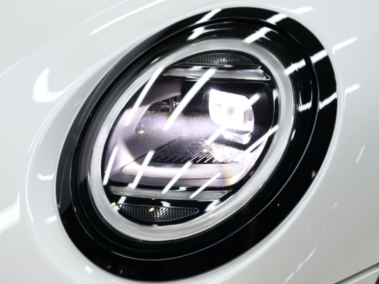 F66 MINI Cooper C 3Dr